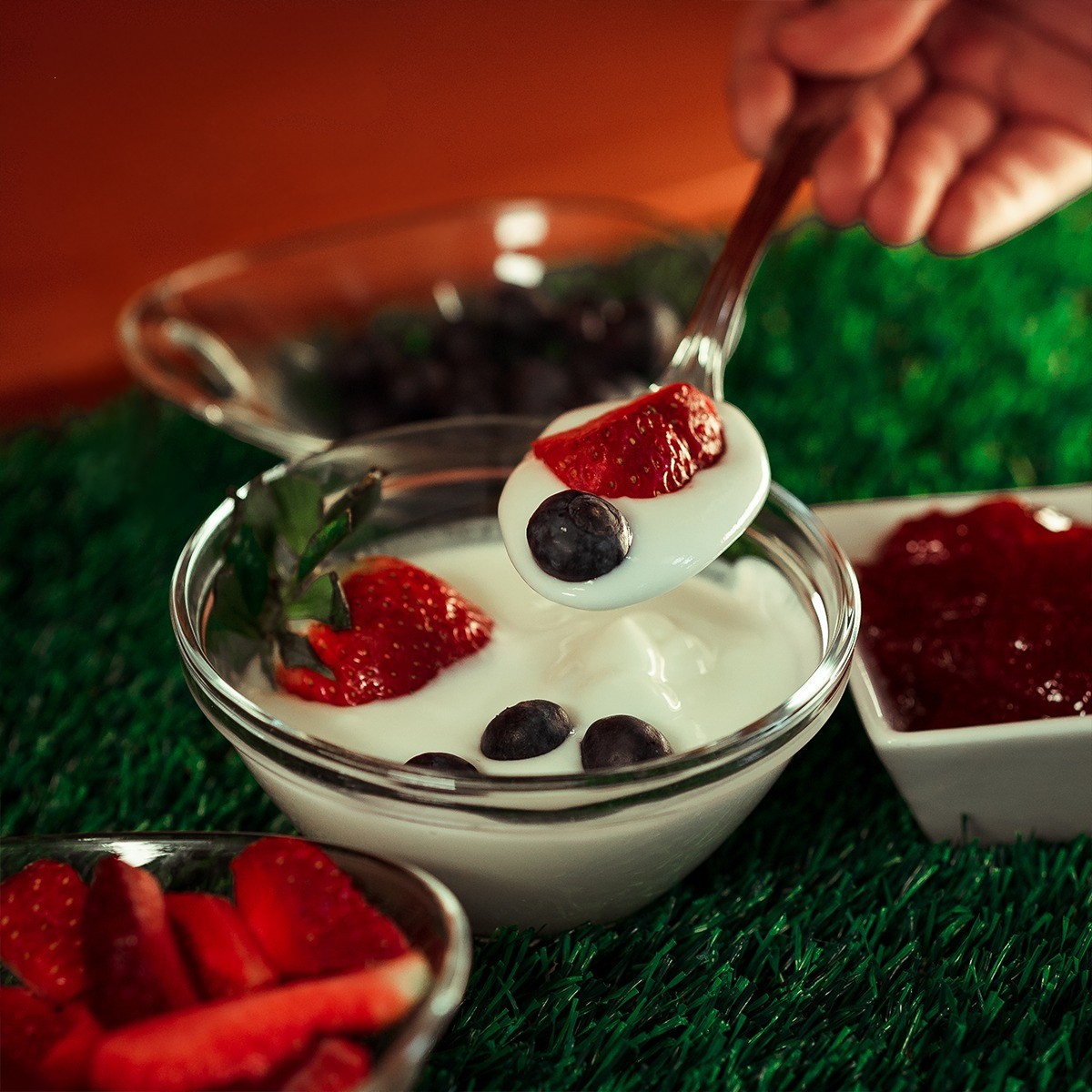 yogurt-fragole-tazza