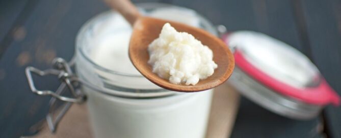 kefir-cucchiaio-yogurt