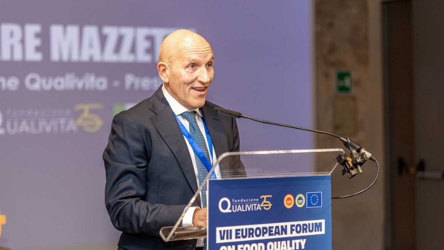 Cesare Mezzetti