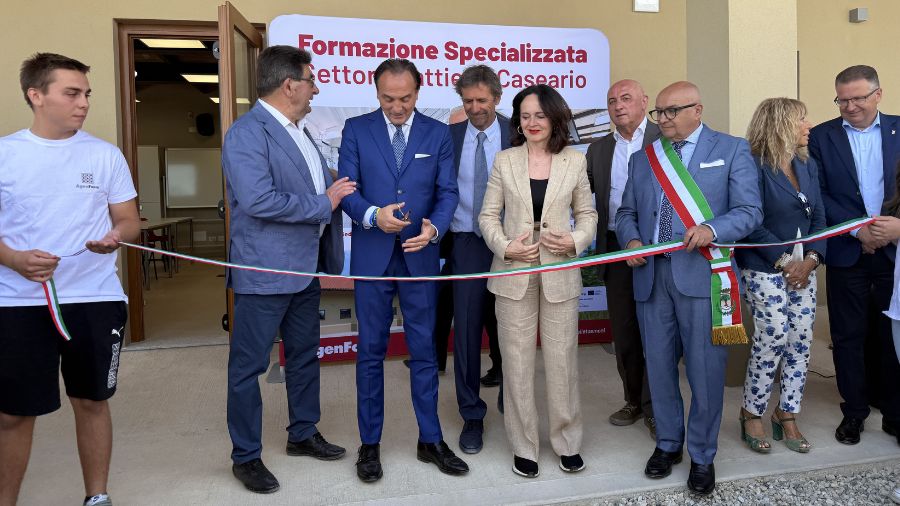 Inaugurazione_caseificio_didattico_Agenform_Moretta