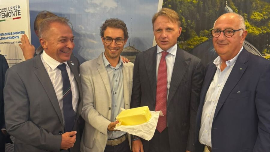 Burro_Piemonte_DOP_al_Salone_del_Gusto